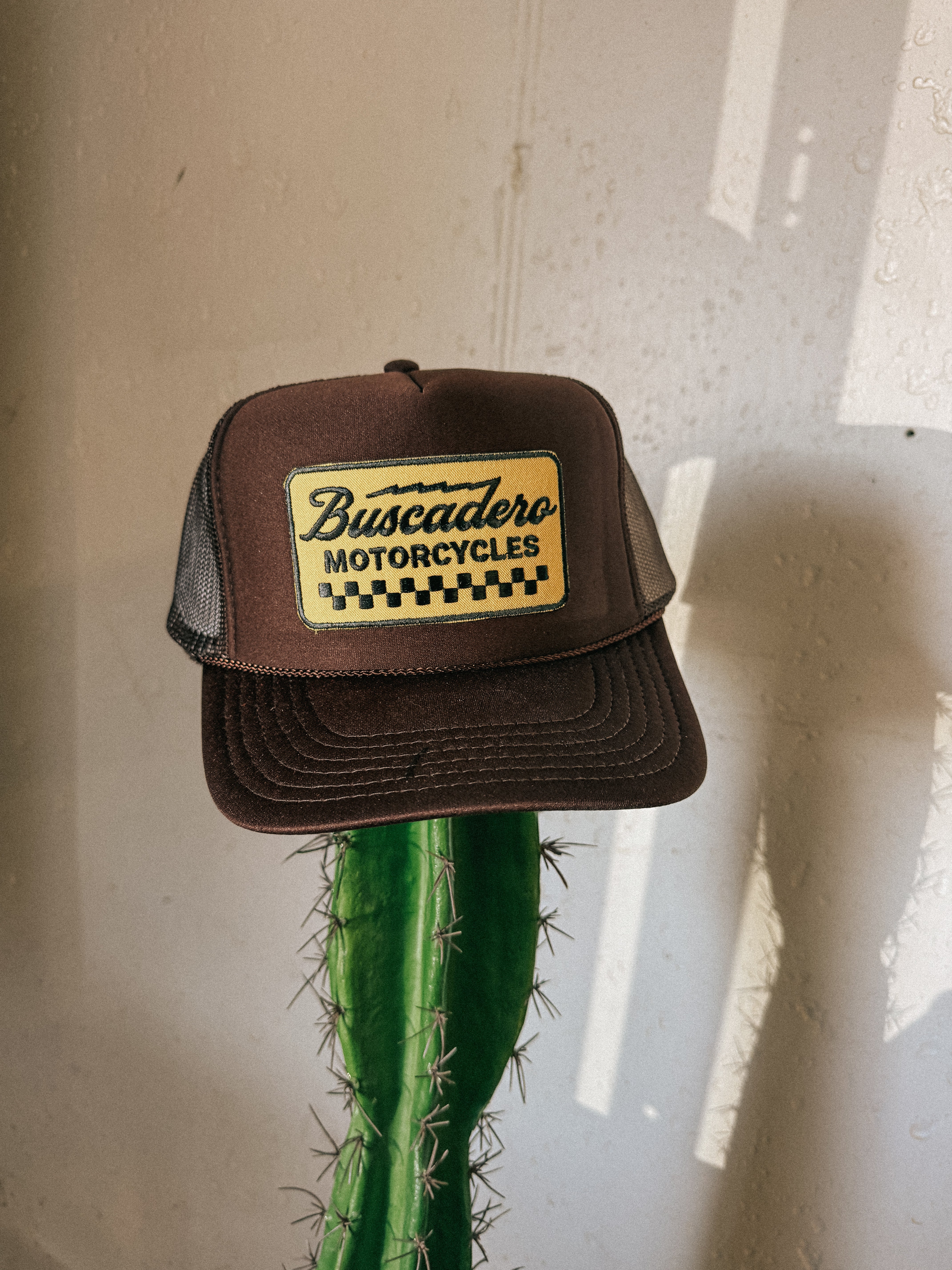 'Banner’ Foam Trucker Hat - Brown