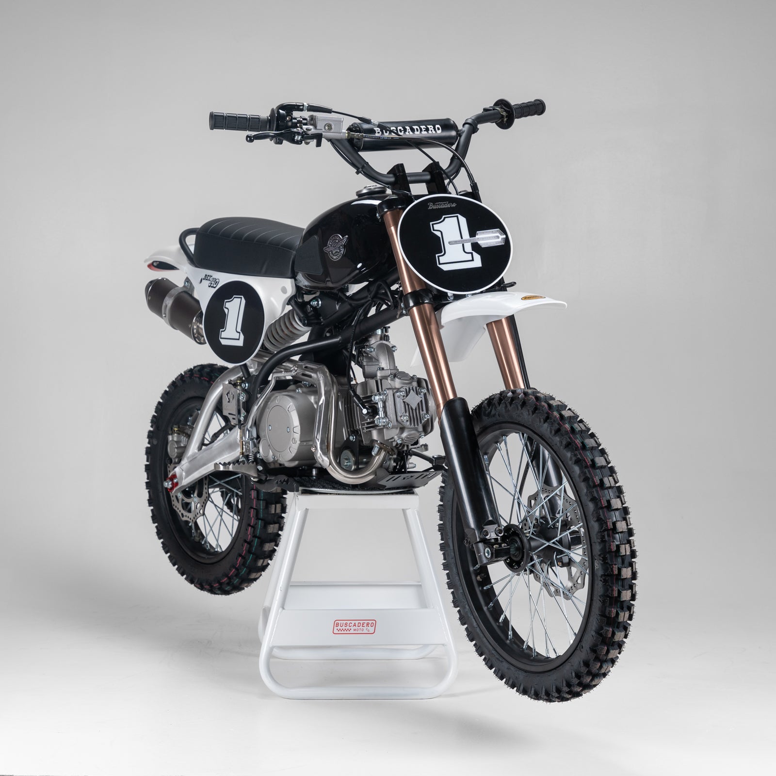 Buscadero™ BSX 140 Pit Bike - Buscadero Motorcycles