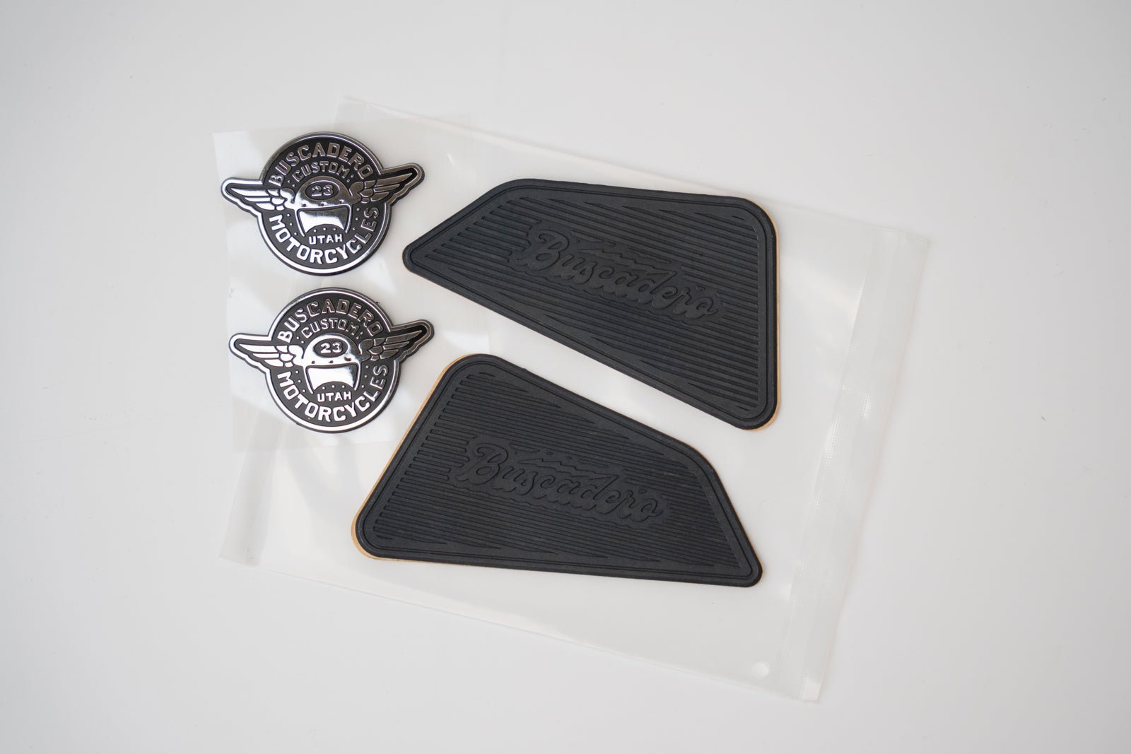 Rubber Knee pads and Tank Badges - Full Set - Buscadero Motorcycles