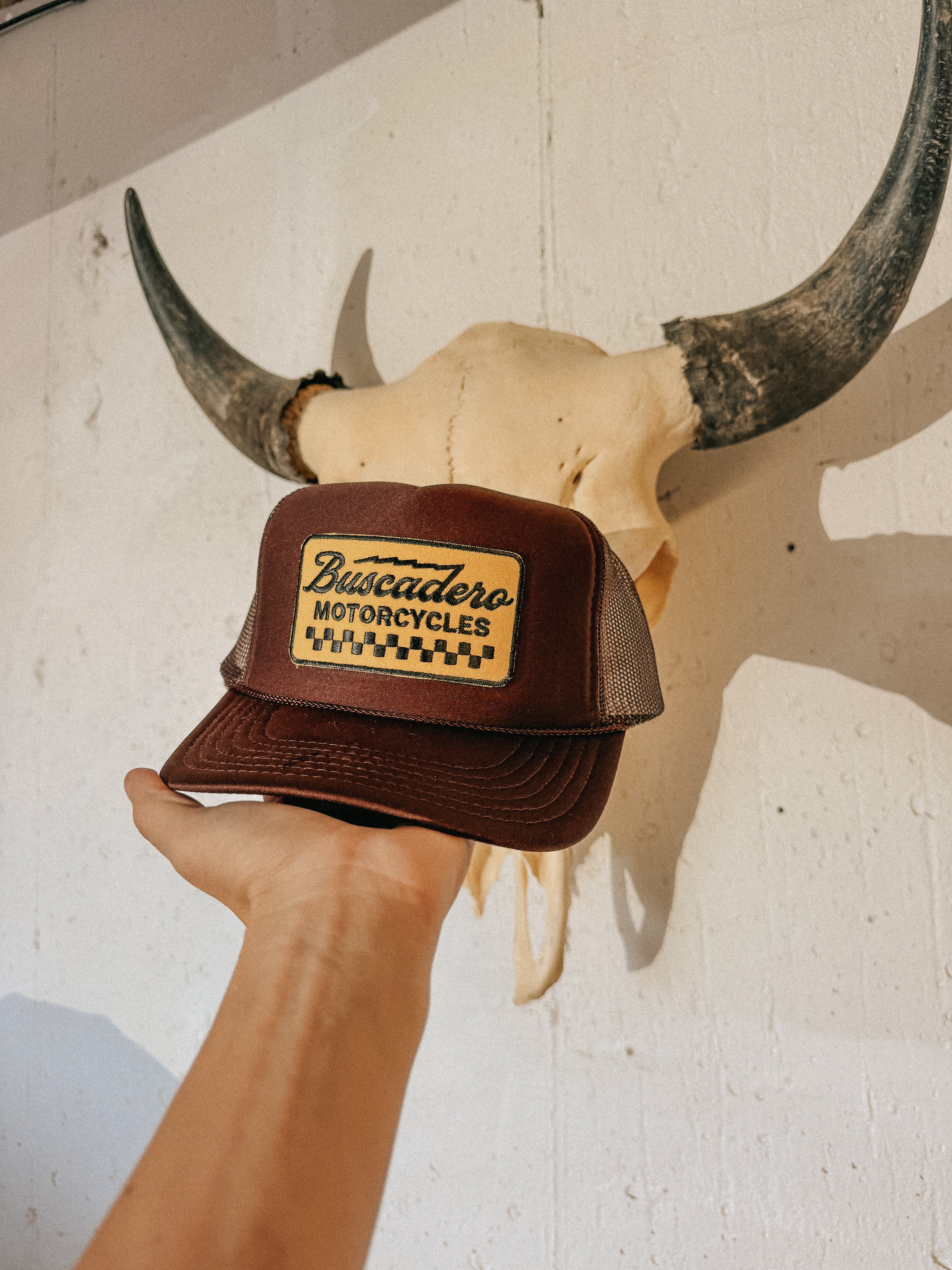 'Banner’ Foam Trucker Hat - Brown